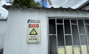 ESPECTACULAR CASA COMERCIAL O VIVIENDA  EN PONTEVEDRA