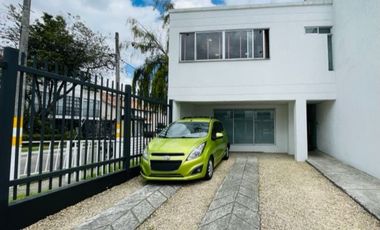 ESPECTACULAR CASA COMERCIAL O VIVIENDA  EN PONTEVEDRA