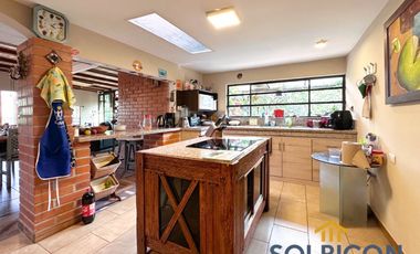 Hermosa casa de campo en venta en Zhullín alto