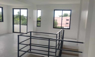 3 Storey Subdivision House for Sale in Talamban Cebu