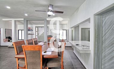 Casa en Venta en Cancún en Residencial Campestre con 4 Recámaras