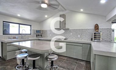 Casa en Venta en Cancún en Residencial Campestre con 4 Recámaras