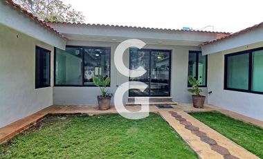 Casa en Venta en Cancún en Residencial Campestre con 4 Recámaras