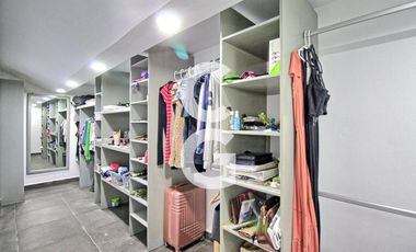 Casa en Venta en Cancún en Residencial Campestre con 4 Recámaras