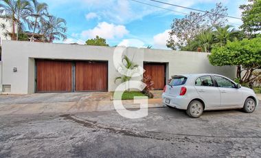 Casa en Venta en Cancún en Residencial Campestre con 4 Recámaras
