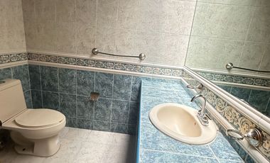 Se renta amplia propiedad para uso exclusivo de Oficinas o consultorios