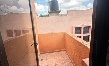 Se renta amplia propiedad para uso exclusivo de Oficinas o consultorios