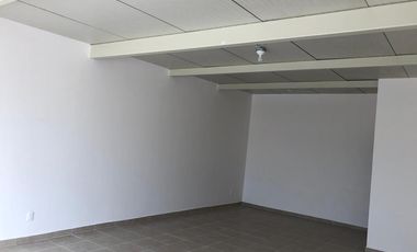 Local en Renta, Plaza Las Misiones II, Toluca