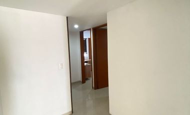 LINDO Y COMODO APARTAMENTO. EXCELENTE UBICACION