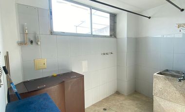 LINDO Y COMODO APARTAMENTO. EXCELENTE UBICACION