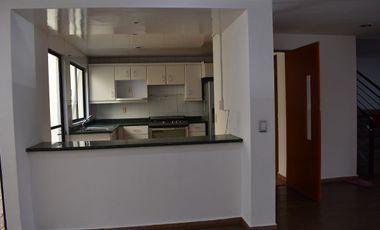 Casa en Condominio en Venta en San Nicolas Totolapan La Magdalena Contreras