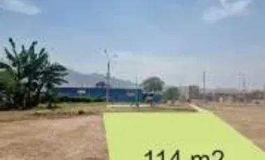 REMATOOO!!!  Lindo terreno a Espalda del Mercado Central AVENIDA SANTA MARIA para vivienda y negocio!!!