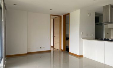 45666 Apartamento en arriendo en el sector Loma de los Benedictinos