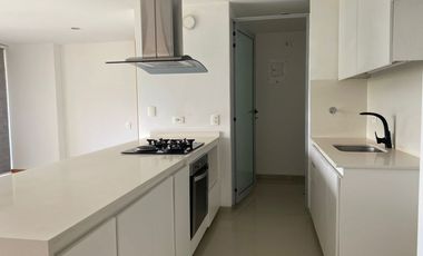 45666 Apartamento en arriendo en el sector Loma de los Benedictinos