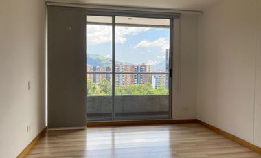 45666 Apartamento en arriendo en el sector Loma de los Benedictinos