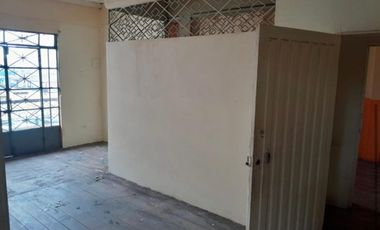 CENTRO SUR DE GUAYAQUIL, GENERAL GOMEZ Y ANTEPARA VENDO CASA RENTERA CON CINCO DEPARTAMENTOS, OPORTUNIDAD