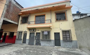 CENTRO SUR DE GUAYAQUIL, GENERAL GOMEZ Y ANTEPARA VENDO CASA RENTERA CON CINCO DEPARTAMENTOS, OPORTUNIDAD