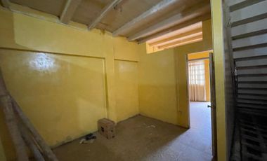 CENTRO SUR DE GUAYAQUIL, GENERAL GOMEZ Y ANTEPARA VENDO CASA RENTERA CON CINCO DEPARTAMENTOS, OPORTUNIDAD