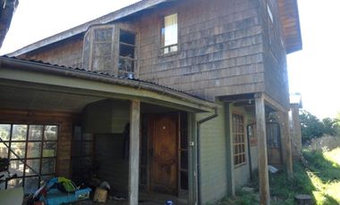 Campo con Casa 150 Ha Aprox. A 11 Km. Osorno   $ 2.247.000.000.