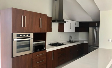 CASA EN RENTA AMUEBLADA EN COUNTRY CLUB,CARMEN CAMPECHE.