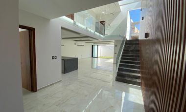 CASA EN VENTA EN VALLE IMPERIAL
