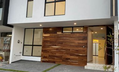 CASA EN VENTA EN VALLE IMPERIAL