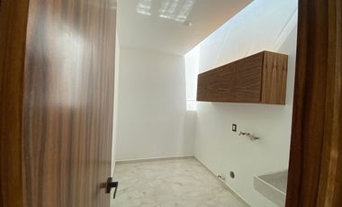 CASA EN VENTA EN VALLE IMPERIAL