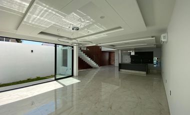 CASA EN VENTA EN VALLE IMPERIAL