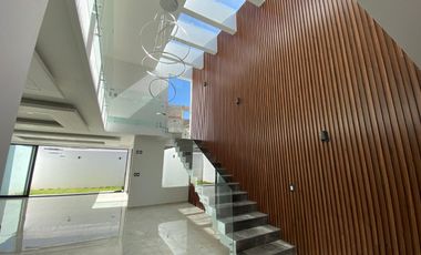 CASA EN VENTA EN VALLE IMPERIAL