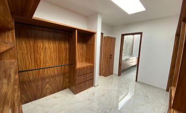 CASA EN VENTA EN VALLE IMPERIAL