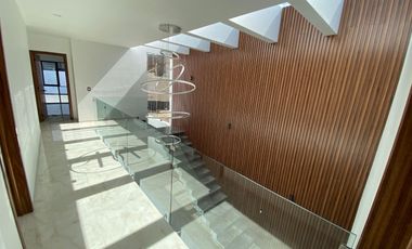 CASA EN VENTA EN VALLE IMPERIAL