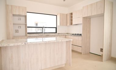 Casa disponiblre en Quintas la Cima