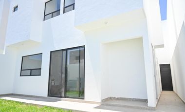 Casa disponiblre en Quintas la Cima