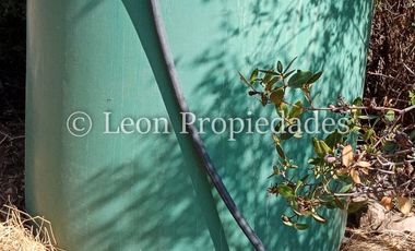 Leon Propiedades vende parcela con casa en La Aurora, Curacavi.