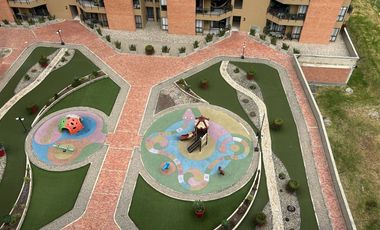 VENDO APTO 100 MTS PISO 9 CHIA PONDEROSA CAMPESTRE, 3 HABITACIONES, 3 BAÑOS, SALA CON CHIMENEA COMEDOR, 2 PARQUEADEROS, EL APARTAMENTO NO TIENE DEUDAS