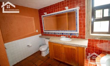 CASA EN VENTA EN MINERAL DEL CHICO A LA ENTRADA DEL PUEBLO EXCELENTE UBICACIÓN