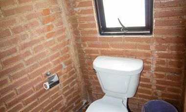 CASA EN VENTA EN MINERAL DEL CHICO A LA ENTRADA DEL PUEBLO EXCELENTE UBICACIÓN