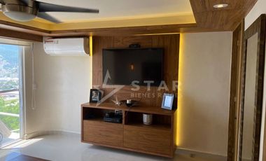 VILLA DE DOS NIVELES EN JOYAS DE BRISAMAR