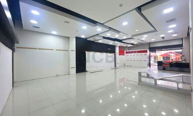 LOCAL COMERCIAL EN VENTA  CENTRO COMERCIAL UNICENTRO GIRARDOT
