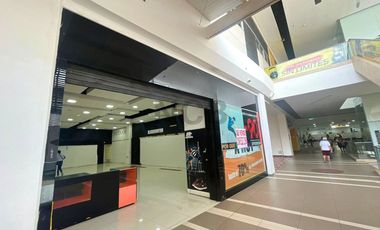LOCAL COMERCIAL EN VENTA  CENTRO COMERCIAL UNICENTRO GIRARDOT