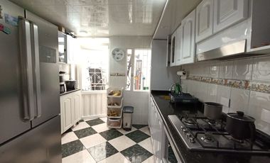 CASA VILLA LUZ 100% REMODELADA (USO MIXTO VIVIENDA/COMERCIAL)