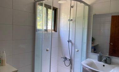 ARRIENDO CABAÑA EQUIPADA PARA 5 PERSONAS EN PARCELA, MELOSILLA, CASABLANCA