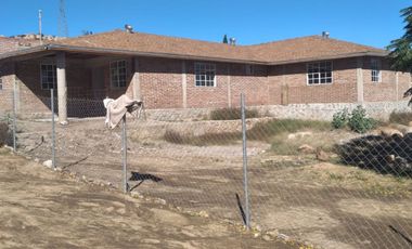 CASA EN VENTA EN TECATE, 500 m² De Terreno, 4 Recámaras.