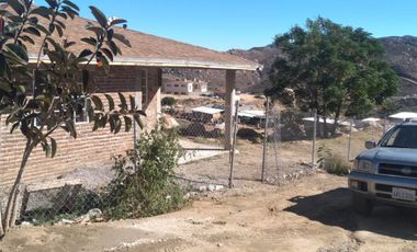 CASA EN VENTA EN TECATE, 500 m² De Terreno, 4 Recámaras.