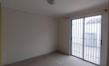 Se vende casa 3 dormitorios 1 baño