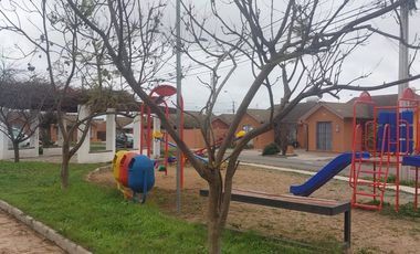 Se vende casa 3 dormitorios 1 baño