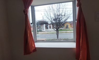 Se vende casa 3 dormitorios 1 baño