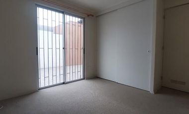 Se vende casa 3 dormitorios 1 baño