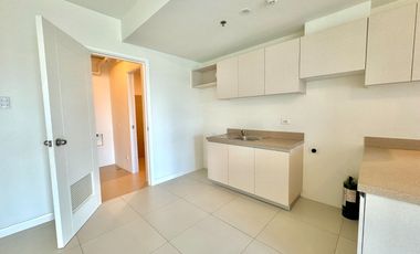 Rent-to-Own 3BR with 2 Parkings at Fordham by Rockwell in Sucat