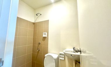 Rent-to-Own 3BR with 2 Parkings at Fordham by Rockwell in Sucat